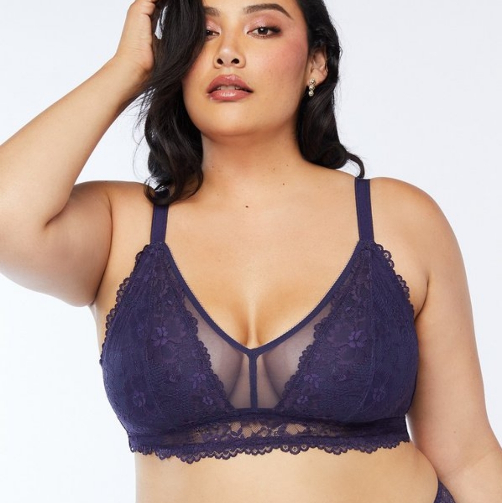 SavageXFenty 3X navy lace bralette